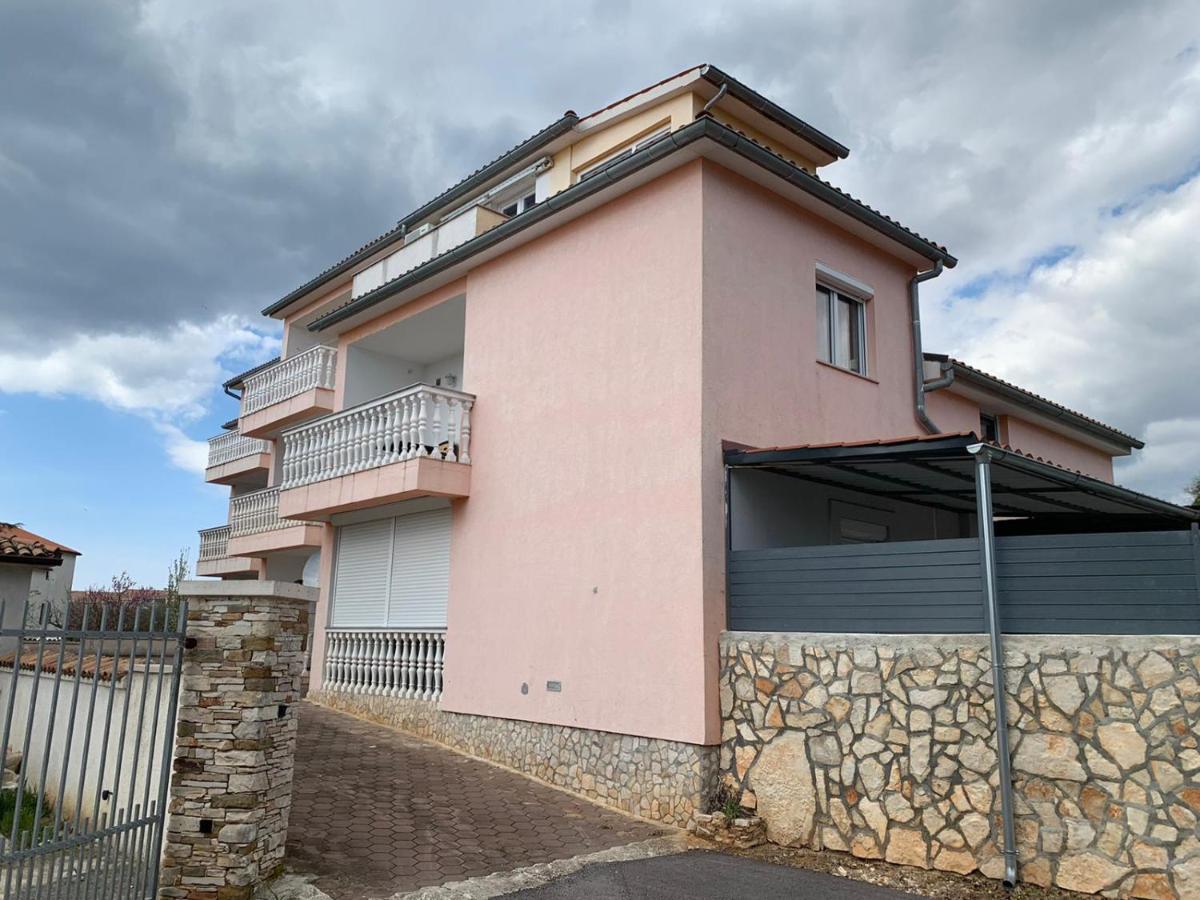 Apartman Dobric Fažana エクステリア 写真